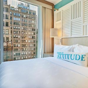 Quarto para deficientes auditivos quarto com cama grande delux